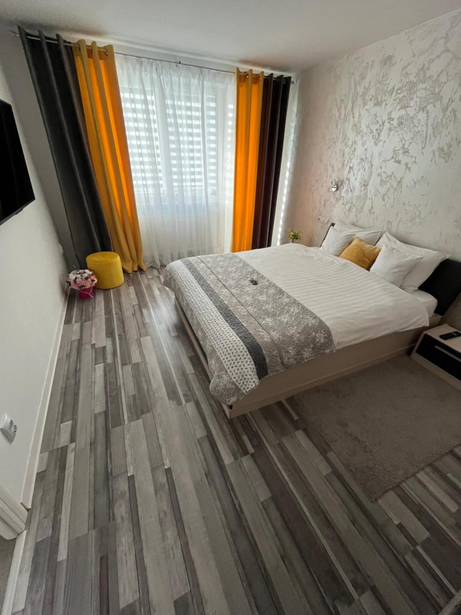 Luxury Apartment Sibiu Eksteriør bilde