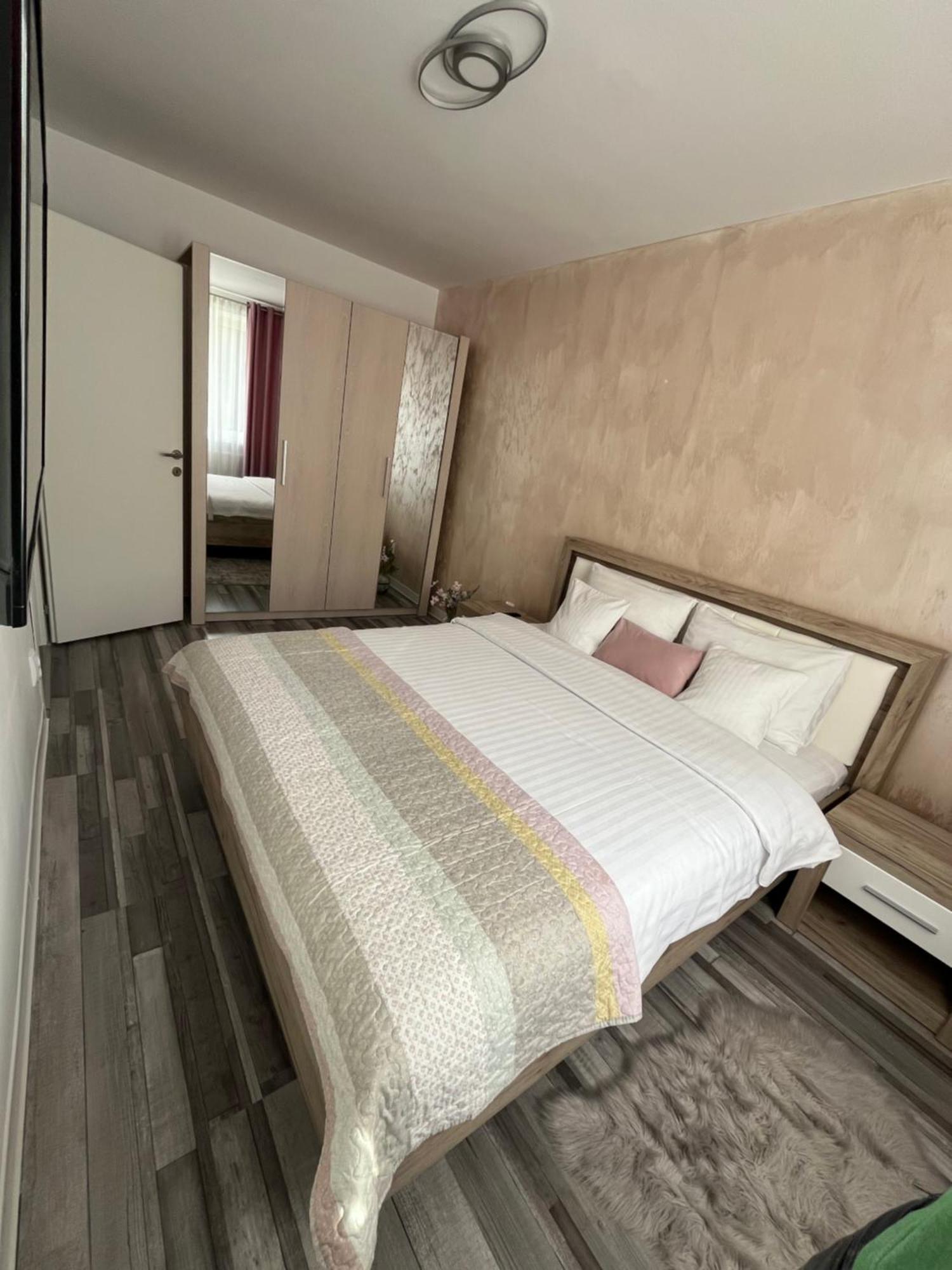 Luxury Apartment Sibiu Eksteriør bilde