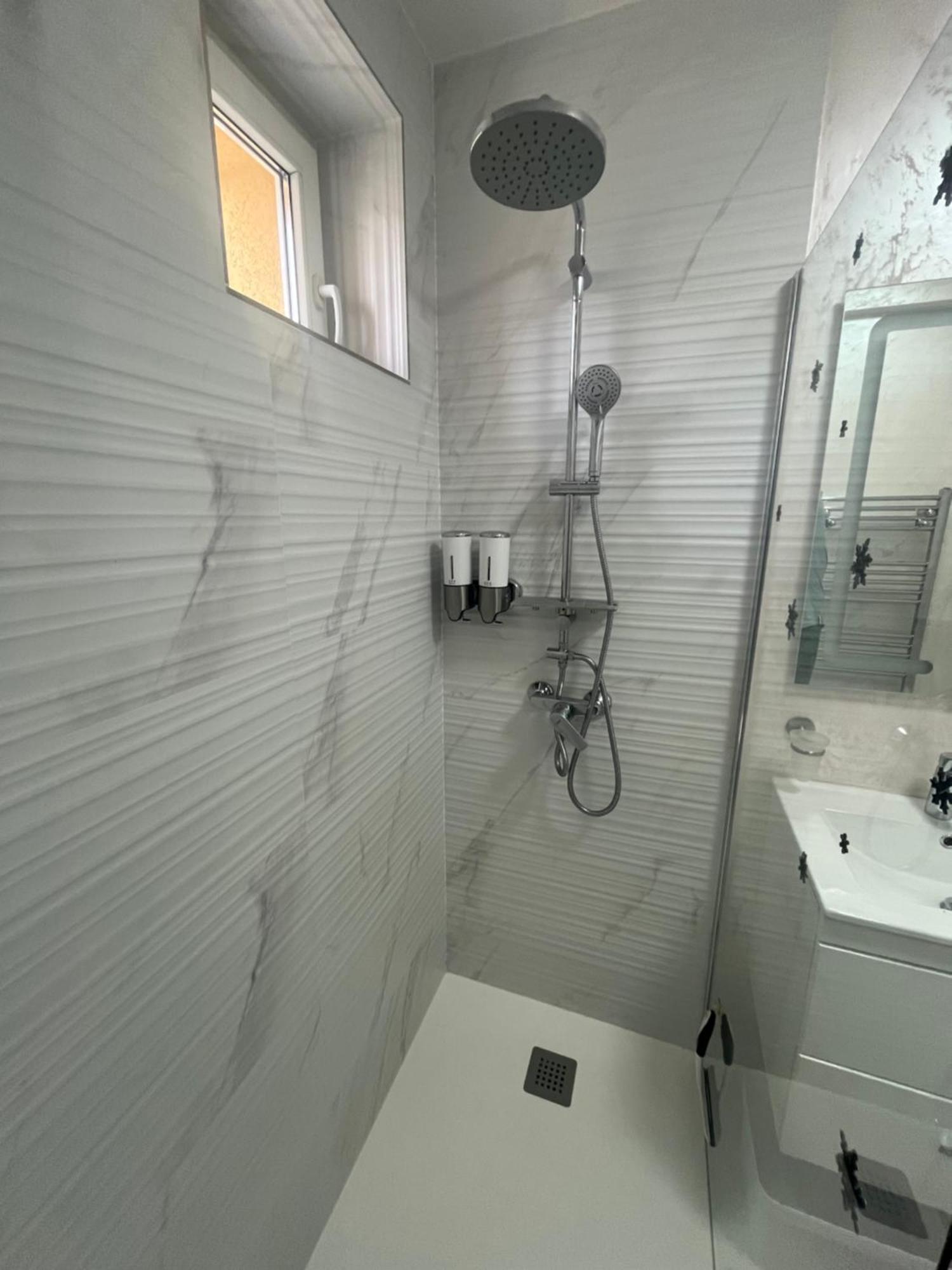 Luxury Apartment Sibiu Eksteriør bilde